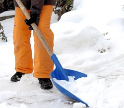 Winterdienst-Tätigkeiten am Objekt durchführen